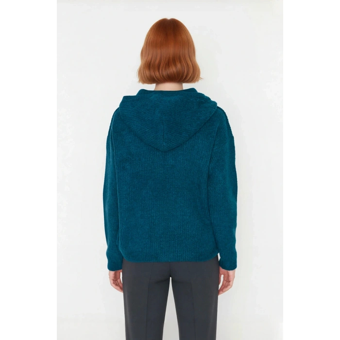 Kadın Oversize Düşük Kol Kapüşonlu Triko Kazak Günlük Rahat ve Şık Kışlık Kombinlerin Anahtarı