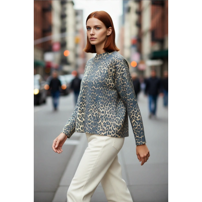 Kadın Oversize Düşük Kol Leopar Desenli Akrilik Polyester Günlük Bisiklet Yaka Triko Kazak Konforu