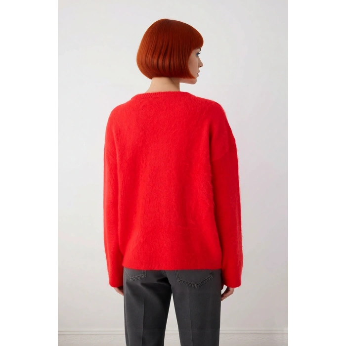 Kadın Oversize Düz Bisiklet Yaka Düşük Kol Triko Kazak Kışlık Rahat Şık Günlük Kombinler İçin