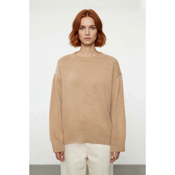 Kadın Oversize Düz Triko Bisiklet Yaka Uzun Kollu Bej Kazak Kış Ve Sonbahar Rahatlığı İçin Trendy