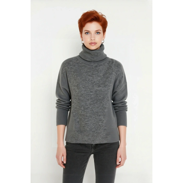 Kadın Oversize Kalıp Düz Balıkçı Yaka Triko Kazak Uzun Düşük Kol Günlük Basic Giyim Şıklığı