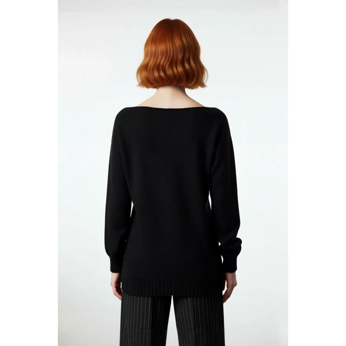 Kadın Oversize Kayık Yaka İnce Triko Kazak Günlük Kombinler İçin Şık Ve Rahat Bir Seçim Kaliteli