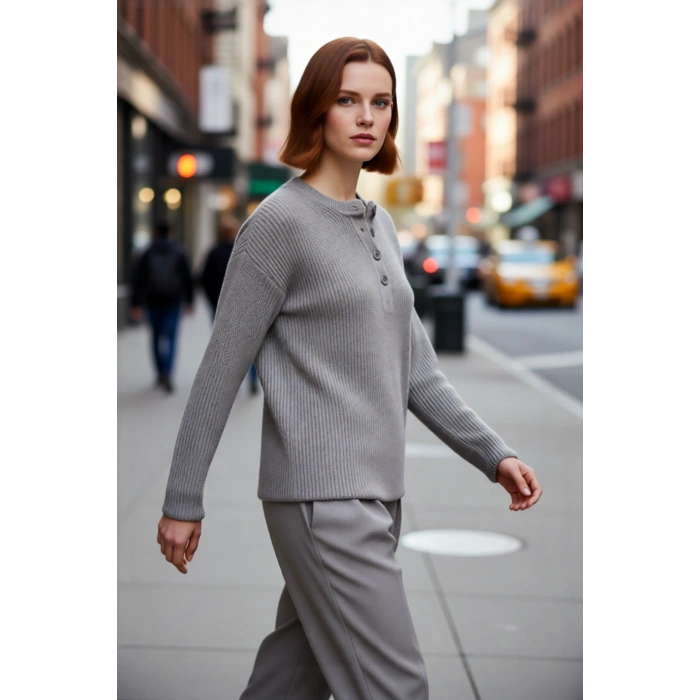 Kadın Oversize Kesim Düşük Kol Detaylı Selanik Örgü Triko Kazak Kış Günlerinin Vazgeçilmezi