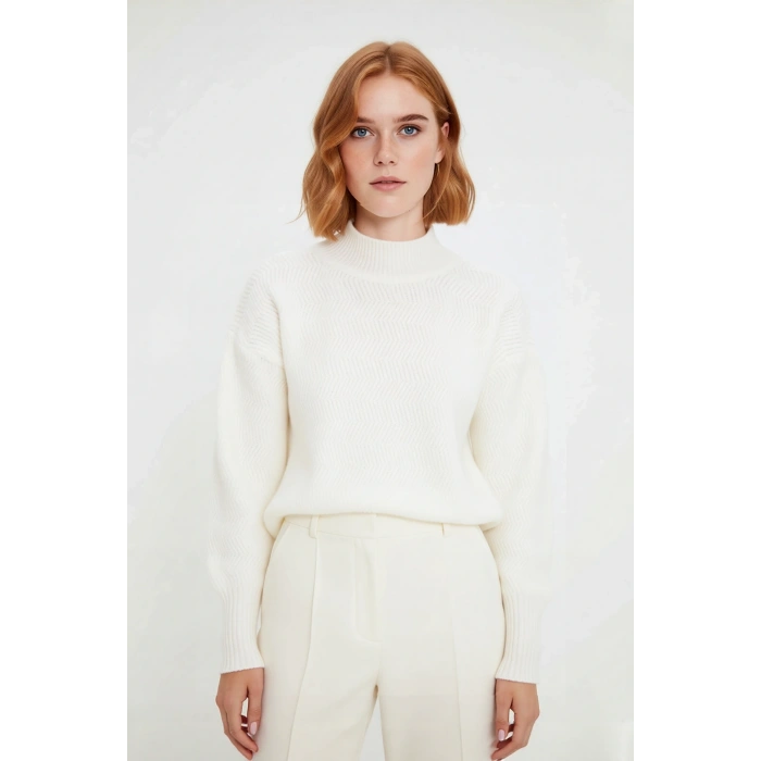 Kadın Oversize Kışlık Triko Kazak Dik Yaka Balon Kol Detaylı Zigzag Desenli Günlük Şıklık Kaliteli