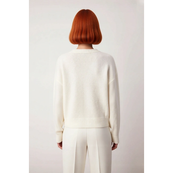 Kadın Oversize Nakışlı İşlemeli Bisiklet Yaka Düşük Kol Triko Kazak Kışlık Soğuk Hava Şıklığı