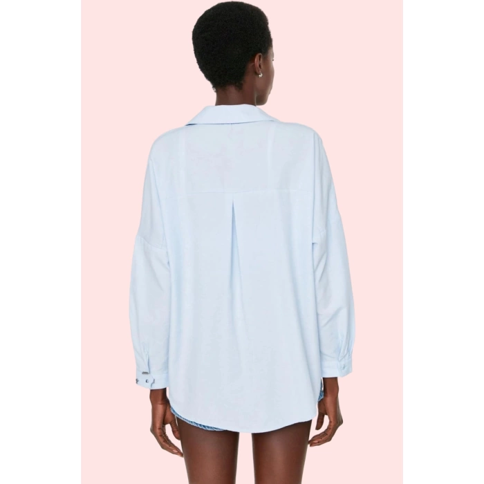 Kadın Oversize Pamuklu Dokuma Gömlek Basic Kalıp Günlük Kullanım İçin Yaz Aylarının Vazgeçilmezi