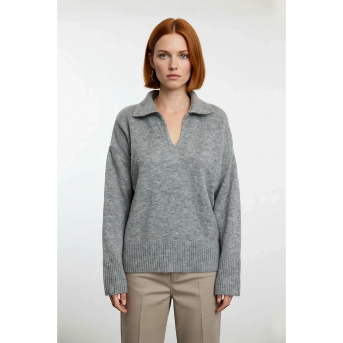 Kadın Oversize Polo Yaka Düşük Kol Triko Kazak Kışlık Kombinlerinize Modern Rahatlık Katacak Şık