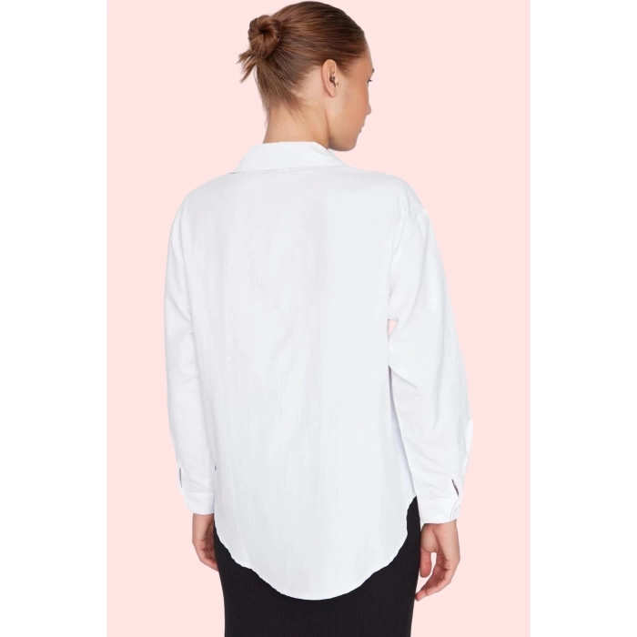 Kadın Oversize Poplin Gömlek Düz Desen Düğmeli Kış Mevsimi Şık Günlük Kullanım Özel Günler