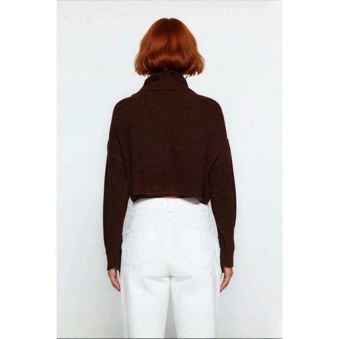 Kadın Oversize Rahat Kesim Crop Fermuarlı Dik Yaka Akrilik Triko Kazak Soğuk Günler İçin İdeal