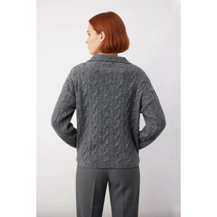 Kadın Oversize Saç Örgü Apaş Yaka Düşük Kol Triko Kazak Kışlık Rahat Ve Şık Kombinler İçin İdeal