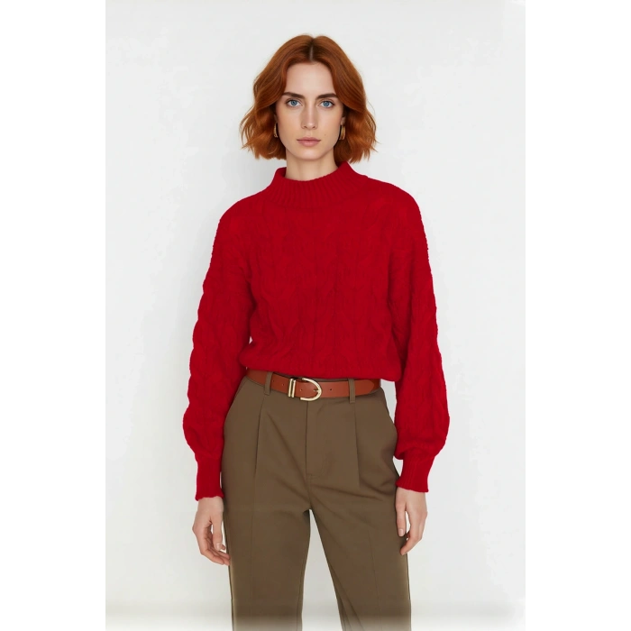 Kadın Oversize Saç Örgü Dik Yaka Triko Crop Kazak Kış Günleri İçin Konforlu Ve Şık Tasarım