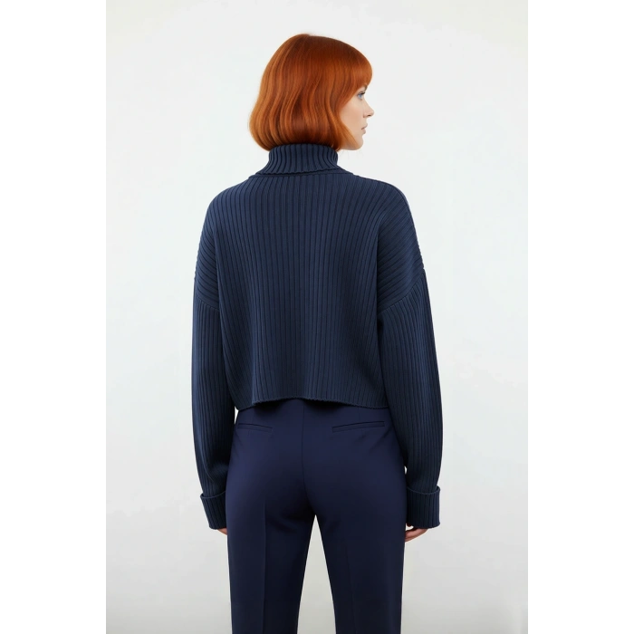 Kadın Oversize Super Crop Balıkçı Yaka Akrilik Triko Kazak Kışlık Günlük Stilinize Yenilik