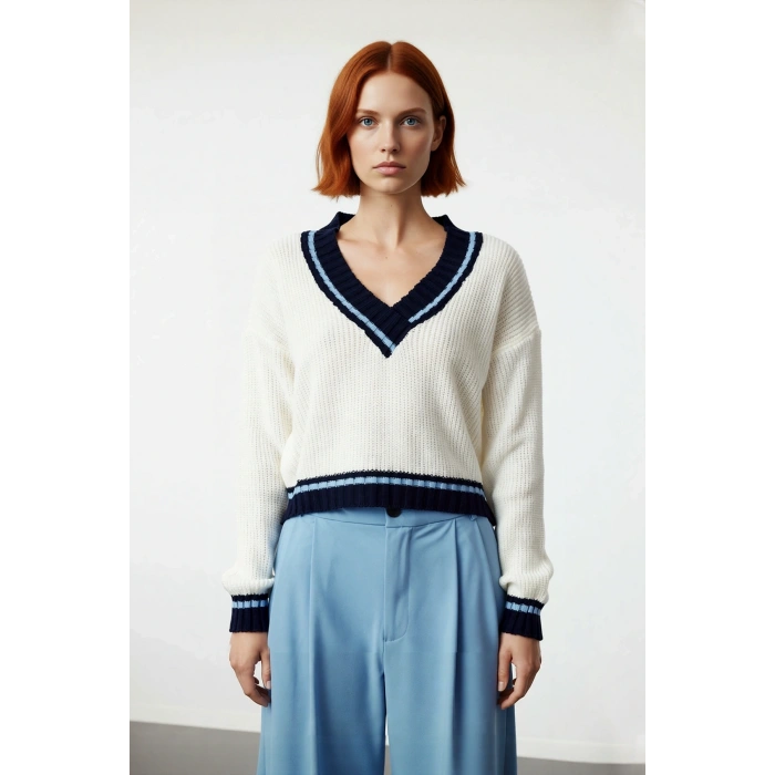 Kadın Oversize V Yaka Renk Bloklu Triko Kazak Soğuk Havalar İçin Basic Crop Uzun Kol Stil.