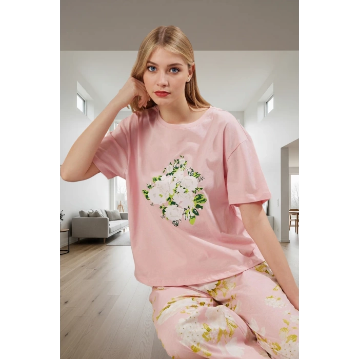 Kadın Pamuklu Çiçekli Pijama Takımı Rahat Ev Giyim Seti Özenle Seçilmiş Modern Stil