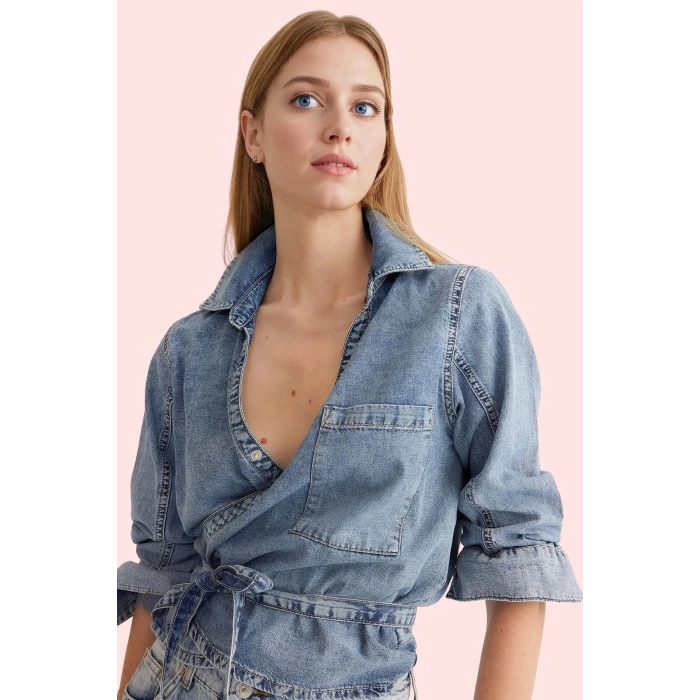 Kadın Pamuklu Denim Gömlek; Kruvaze V Yaka Uzun Kollu Günlük Stil Yaz Aylarının Vazgeçilmezi