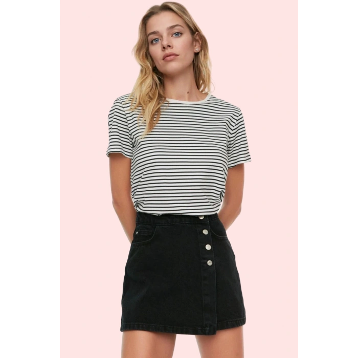 Kadın Pamuklu Denim Şort Etek Parça Boya Casual Stil Yüksek Bel Yaz Aylarının Vazgeçilmezi