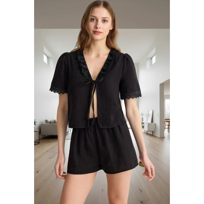 Kadın Pamuklu Müslin Pijama Takımı V Yaka Brodeli Detaylı Rahat Premium Kalite Kullanım