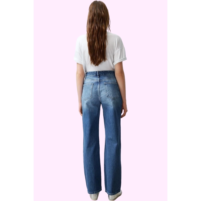 Kadın Pamuklu Yırtık Detaylı Regular Wide Leg Kot Pantolon Günlük Kullanım Kaliteli Malzeme