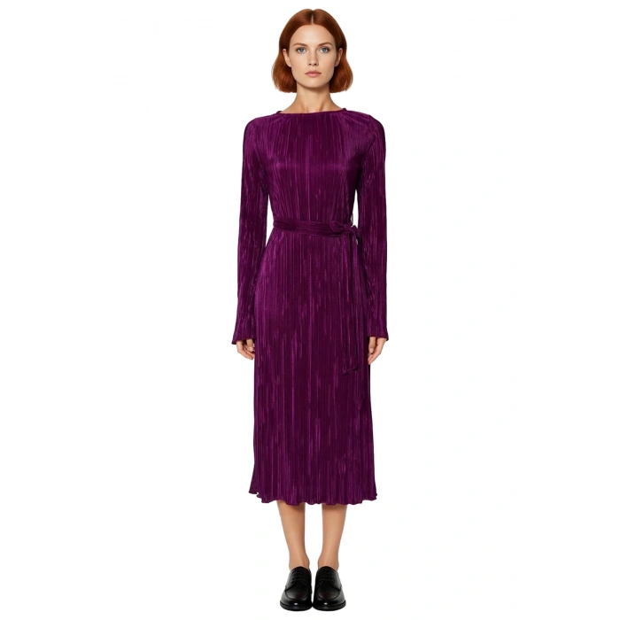 Kadın Pilise Dokulu Kuşaklı Midi Elbise Kayık Yaka Uzun Kollu Shift Kalıp Şık Kış Koleksiyonu