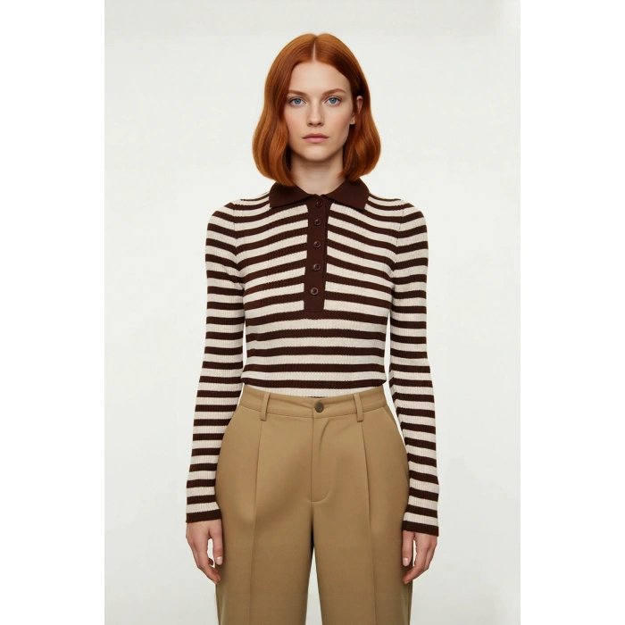 Kadın Polo Yaka Çizgili Fitilli Triko Kazak Akrilik Kumaşıyla Günlük Şıklığı Destekler Kaliteli