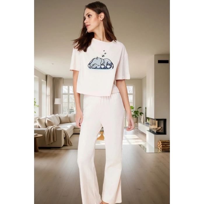 Kadın Pudra Fil Baskılı Pamuklu Regular Pijama Takımı Özenle Seçilmiş Dayanıklı Malzeme Rahat Kullanım