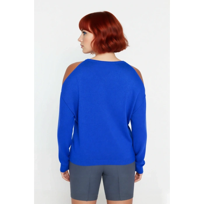 Kadın Rahat Relaxed Kalıp Dik Yaka Düşük Kollu Omzu Açık Detaylı Trend Akrilik Triko Kazak