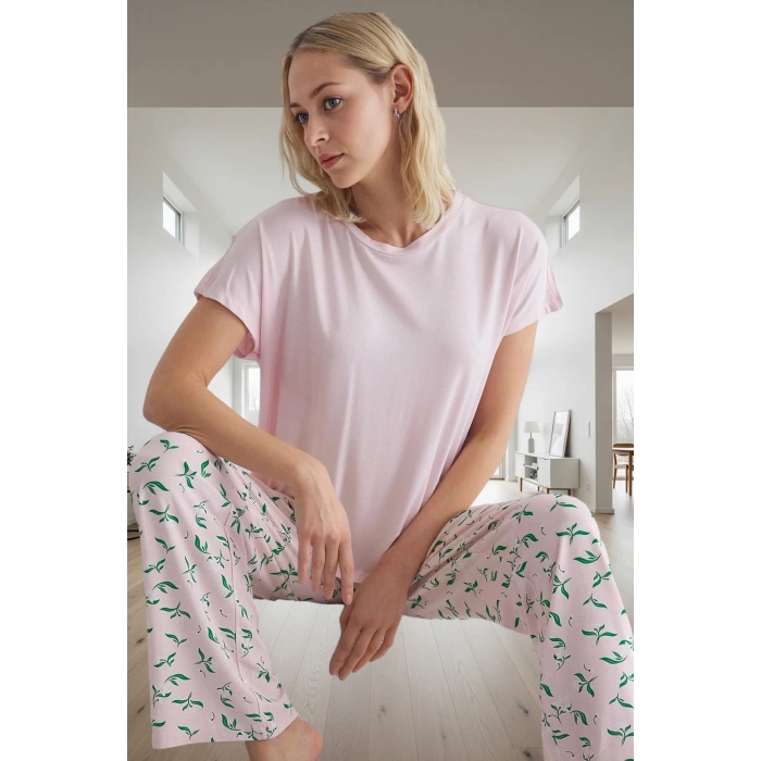 Kadın Rahat Viskon Pijama Takımı Çiçekli Desenli Basic Kalıp Konforlu Kesim Yüksek Kalite
