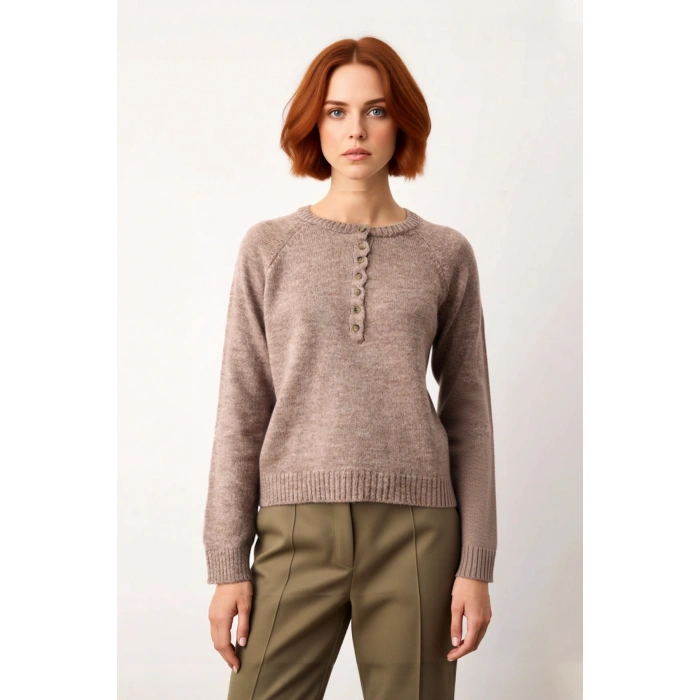 Kadın Regular Kalıp Bisiklet Yaka Düğme Detaylı Reglan Kol Triko Kazak Yumuşak Dokulu Kış Günlük