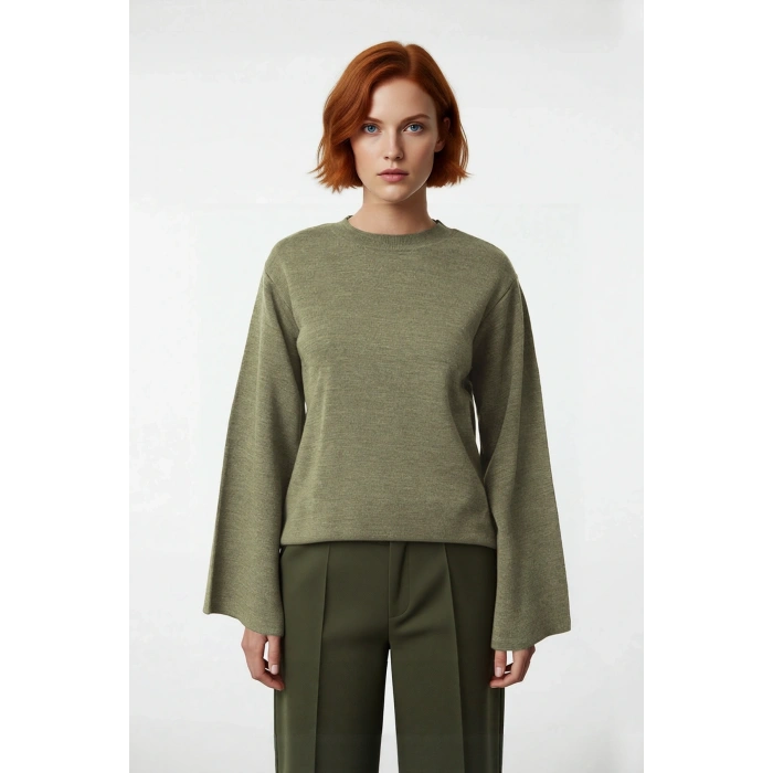 Kadın Regular Kalıp Bisiklet Yaka Uzun İspanyol Kollu Basic Triko Kazak Günlük Şıklık Sunar