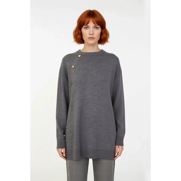 Kadın Regular Kalıp Düz Düşük Kol Bisiklet Yaka Akrilik Triko Kazak Şık Altın Düğmeli Kışlık Stil