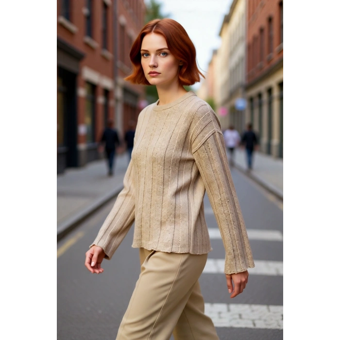 Kadın Regular Kalıp Fitilli Triko Kazak Bisiklet Yaka Düşük Kol Uzun Boy Rahat ve Şık Günlük Giyim