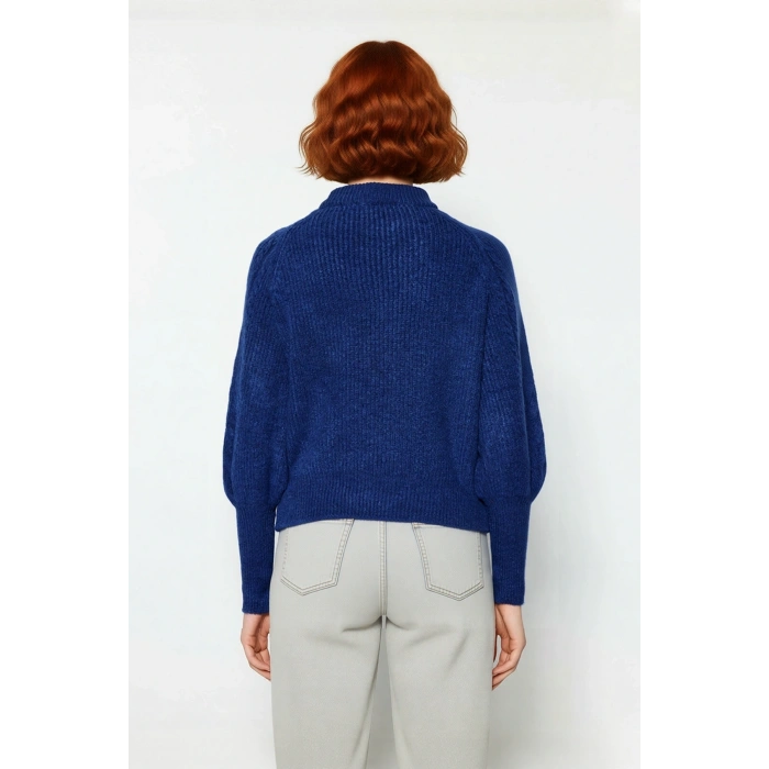 Kadın Regular Kalıp Saç Örgü Desen Dik Yaka Balon Kol Triko Kazak Günlük Şıklık Sunar Kışa Özel