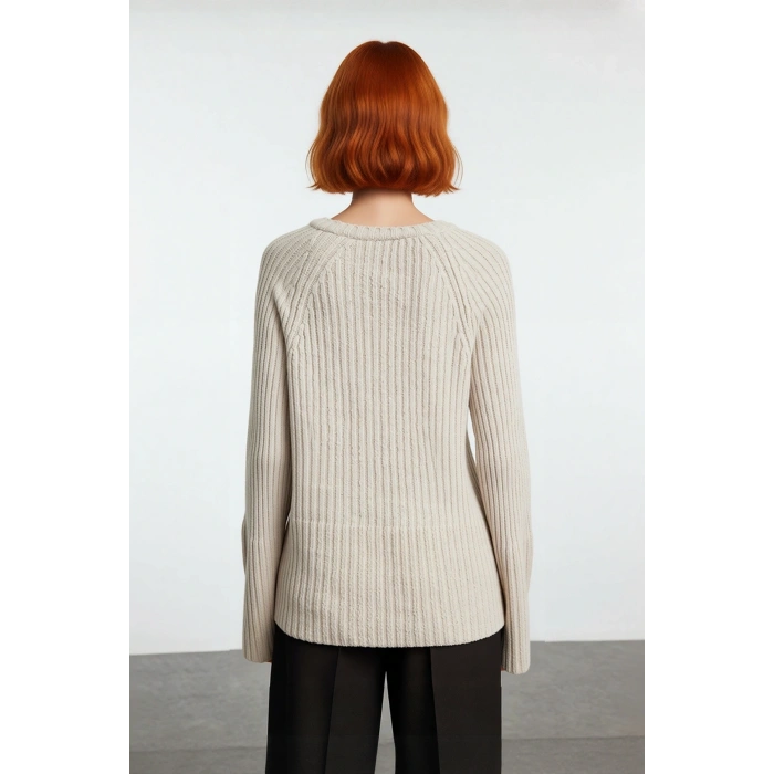 Kadın Regular Kalıp Sürdürülebilir Triko Kazak Reglan Kollu Peplum Detaylı Orta Kalınlıkta Günlük