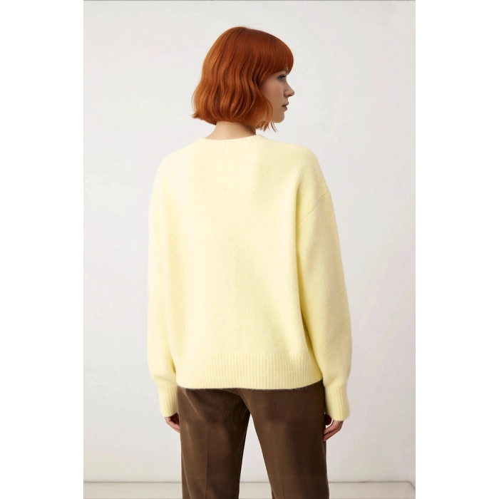 Kadın Regular Kalıp Uzun Kol Triko Kazak Bisiklet Yaka Kış Sezonu İçin Günlük Şıklık Kaliteli