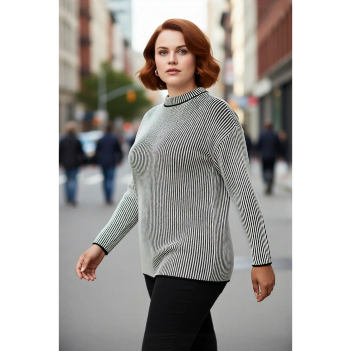 Kadın Regular Kalıp Uzun Kollu Orta Kalınlıkta Fitilli Çizgili Bisiklet Yaka Triko Kazak Seçimi