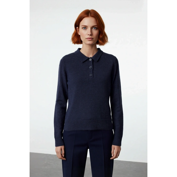 Kadın Regular Kalıp Uzun Kollu Polo Yaka Triko Kazak Kış ve Sonbahar İçin İdeal Basic Model