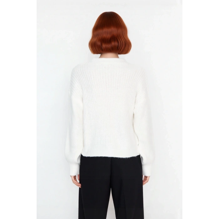 Kadın Regular Kalıp V Yaka Saç Örgü Desenli Düşük Kol Crop Triko Kazak Kurdele Fiyonk Detaylı