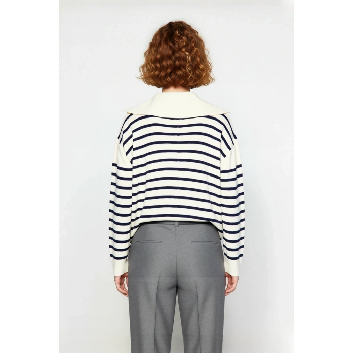 Kadın Relaxed Kalıp Çizgili Bağcıklı Yaka Triko Kazak Günlük Kullanım İçin İdeal Seçim Kaliteli