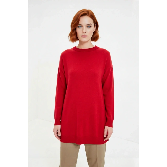 Kadın Relaxed Kalıp Triko Tunik Bisiklet Yaka Akrilik Düşük Kol Düz Desenli Yırtmaç Detaylı İnce