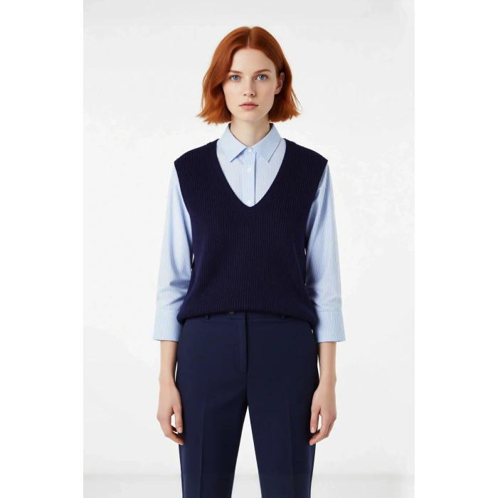 Kadın Relaxed Kalıp V Yaka Çizgili Gömlek Detaylı Uzun Kollu Selanik Dokuma Triko Kazak Kışlık