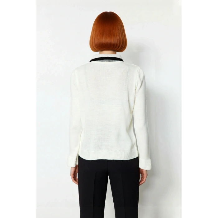 Kadın Renk Bloklu Polo Yaka Bağcıklı Triko Kazak Uzun Kollu Klasik Şıklık ve Konfor Sunar Kaliteli