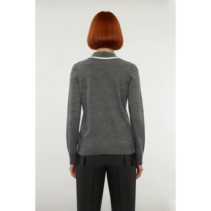 Kadın Renk Bloklu Polo Yaka Bağcıklı Triko Kazak Uzun Kollu Klasik Şıklık ve Konfor Sunar Kaliteli