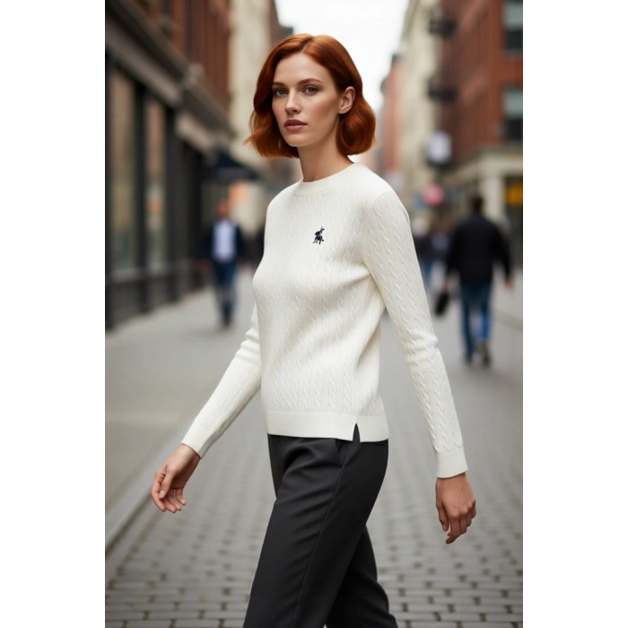 Kadın Saç Örgü Desenli Regular Kalıp Bisiklet Yaka Akrilik Triko Kazak At Nakış Detaylı Kaliteli