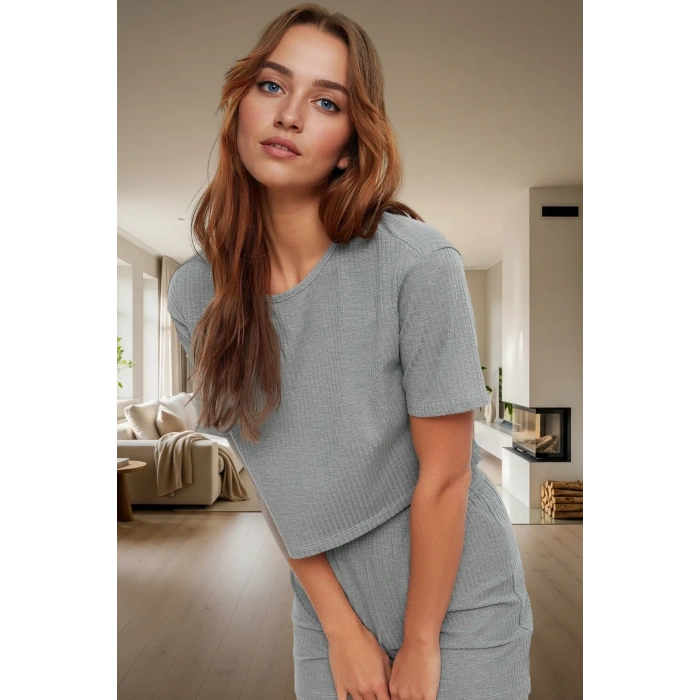 Kadın Şeritli Kaşkorse Örme Pijama Takımı Rahat Ev Giyim Konforlu Kesim Profesyonel Görünüm