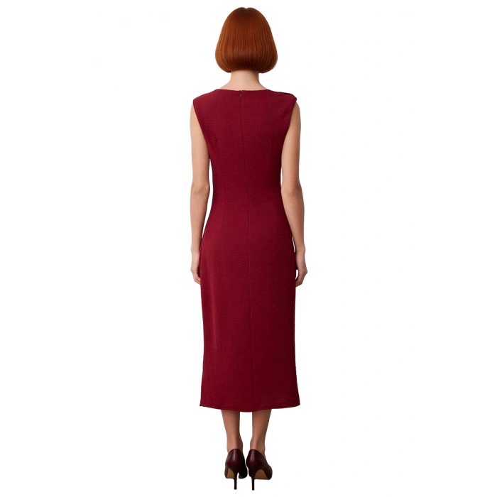 Kadın Shift Kalıp Aksesuar Detaylı Aerobin Dokuma Midi Elbise Şık Ve Konforlu Günlük Kullanım İçin