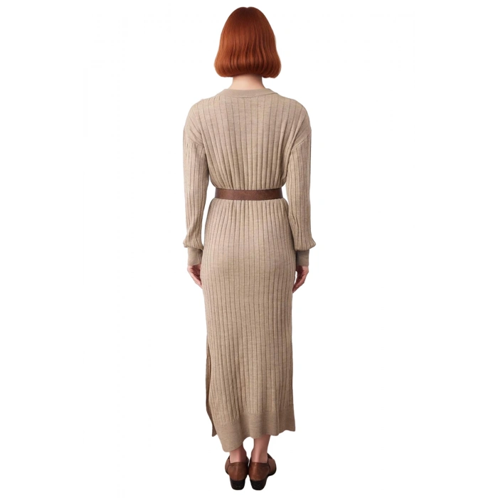 Kadın Şık Düz Shift Kalıp Düşük Kol Dik Yaka Kemerli Maxi Yırtmaç Detaylı Kışlık Triko Elbise