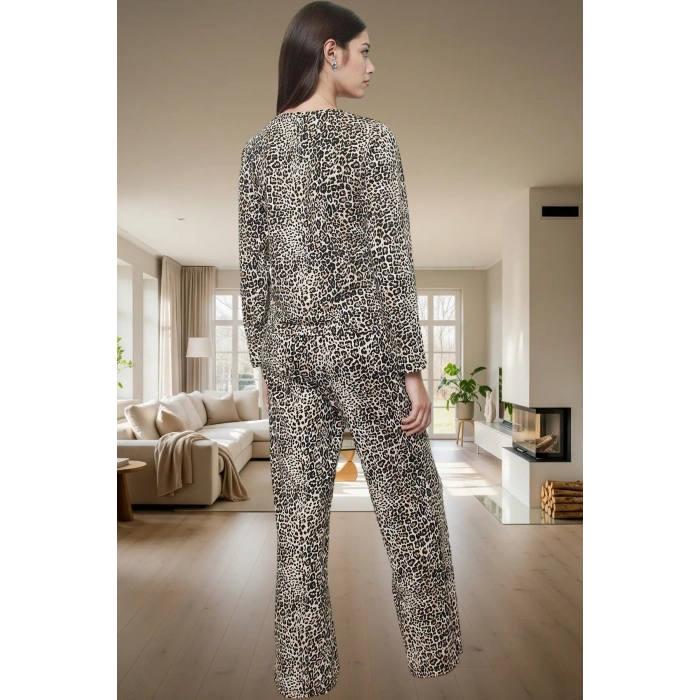 Kadın Şık Leopar Desenli Pamuklu Pijama Takımı Regular Kalıp Geniş Paça Uzun Ömürlü Rahat Kullanım