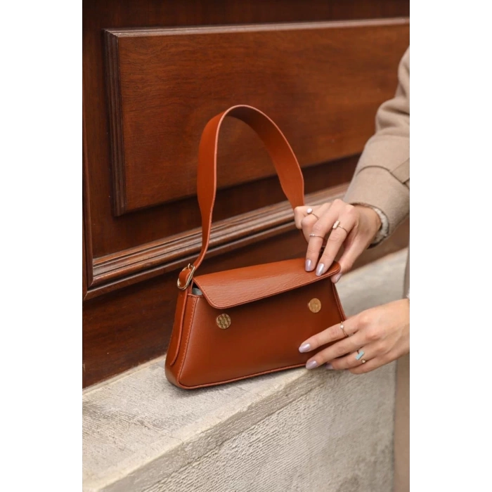 Kadın Şık Minimal Süet Kol Çantası Kapaklı Tasarım Günlük ve Özel Modern Stil Günlük Kullanım İçin