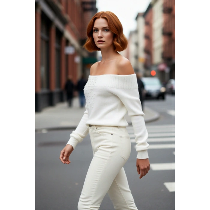 Kadın Şık Super Crop Kayık Yaka Boncuk İşlemeli Triko Kazak Oversize Rahat Kışlık Stil Kaliteli