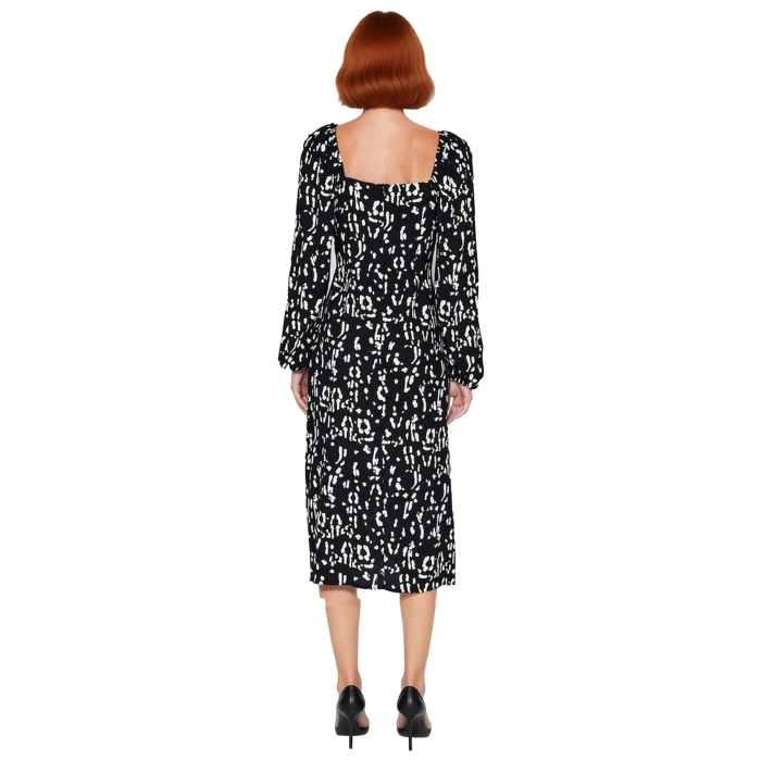 Kadın Şık Yırtmaç Detaylı Kalp Yaka Balon Kol Uzun Kollu A Kesim Midi Boy Soyut Desenli Elbise